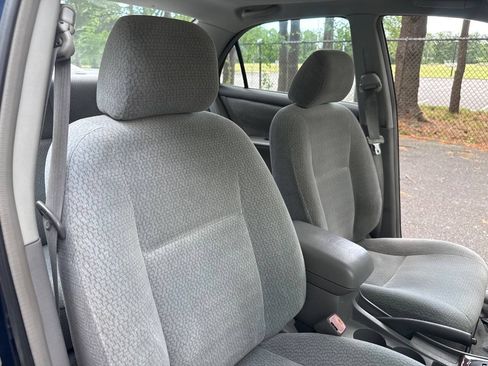 Used 2004 Toyota Corolla LE FWD image 20