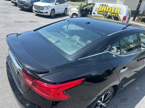 Used 2018 Nissan Maxima 3.5 SV FWD image 26