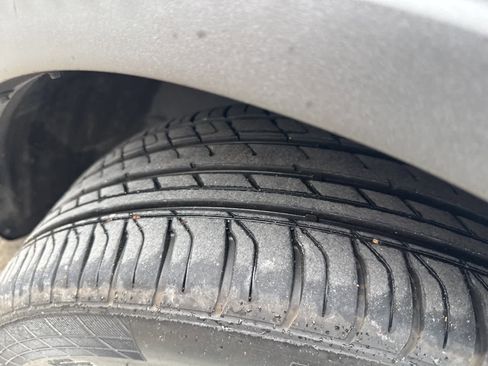 Used 2015 Lincoln MKC FWD w/ Equipment Group 101A Select image 9