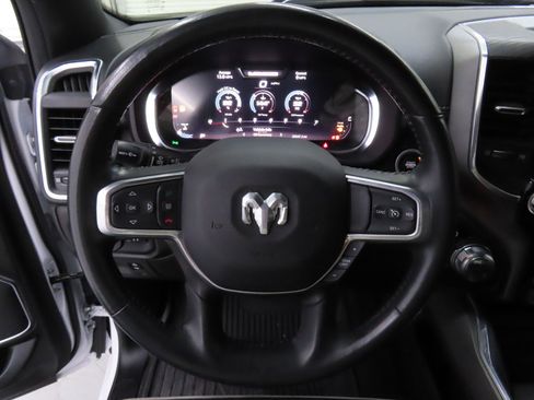 Used 2023 RAM 1500 Laramie image 14