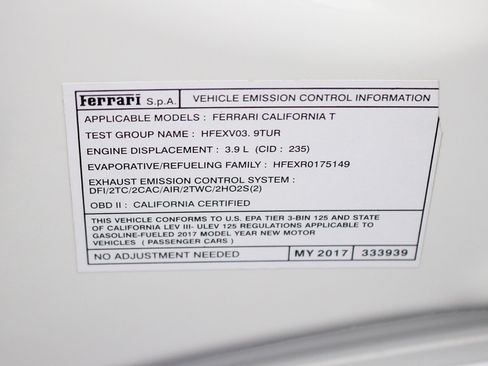 Used 2017 Ferrari California T RWD image 47