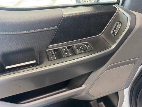 Used 2021 Ford F150 XLT w/ Equipment Group 302A High image 17