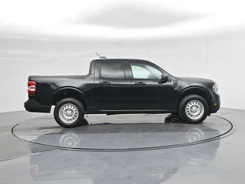 New 2025 Ford Maverick XL w/ Equipment Group 102A image 23