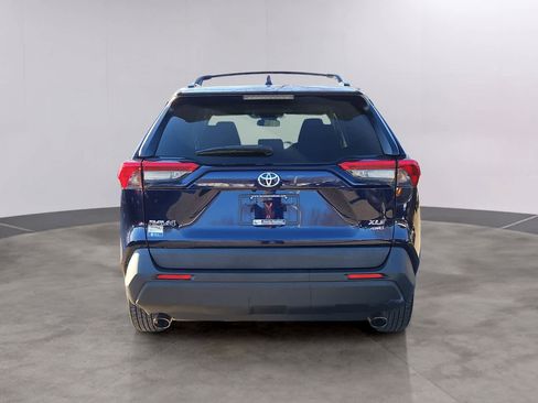 Used 2019 Toyota RAV4 XLE image 28