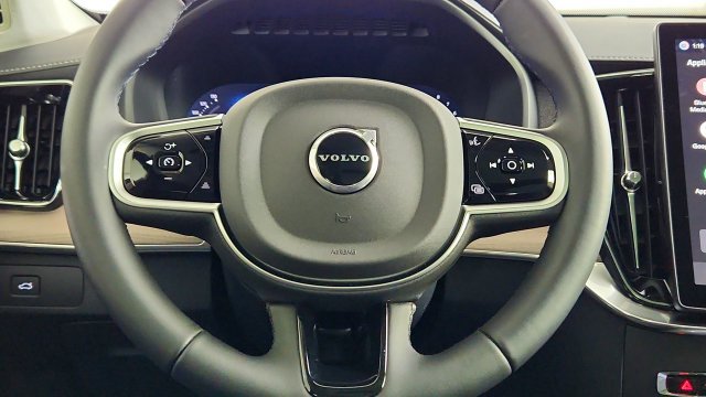 Used 2026 Volvo XC90 B5 Core AWD/4WD image 24