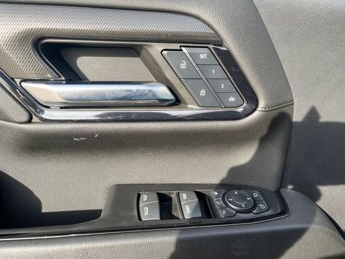 Used 2024 GMC Sierra 2500 AT4 w/ AT4 Premium Plus Package image 14