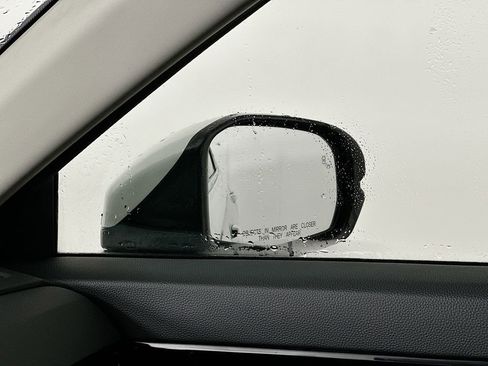 Used 2024 Honda CR-V EX-L image 23