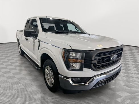 Used 2023 Ford F150 XL w/ Trailer Tow Package RWD image 5