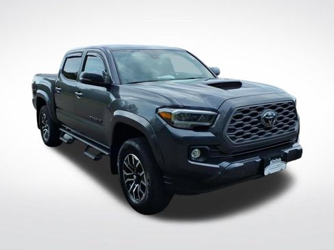 Used 2023 Toyota Tacoma TRD Sport w/ TRD Premium Sport Package AWD/4WD image 9