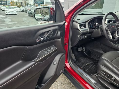 Used 2017 GMC Acadia SLT image 18