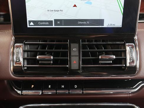 Used 2018 Lincoln Navigator L Black Label image 39