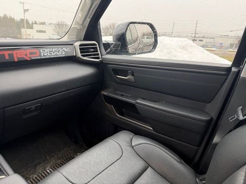 Used 2022 Toyota Tundra Limited w/ TRD Off-Road Package image 17