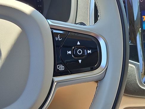 Certified 2023 Volvo XC90 B6 Plus w/ Protection Package AWD/4WD image 22