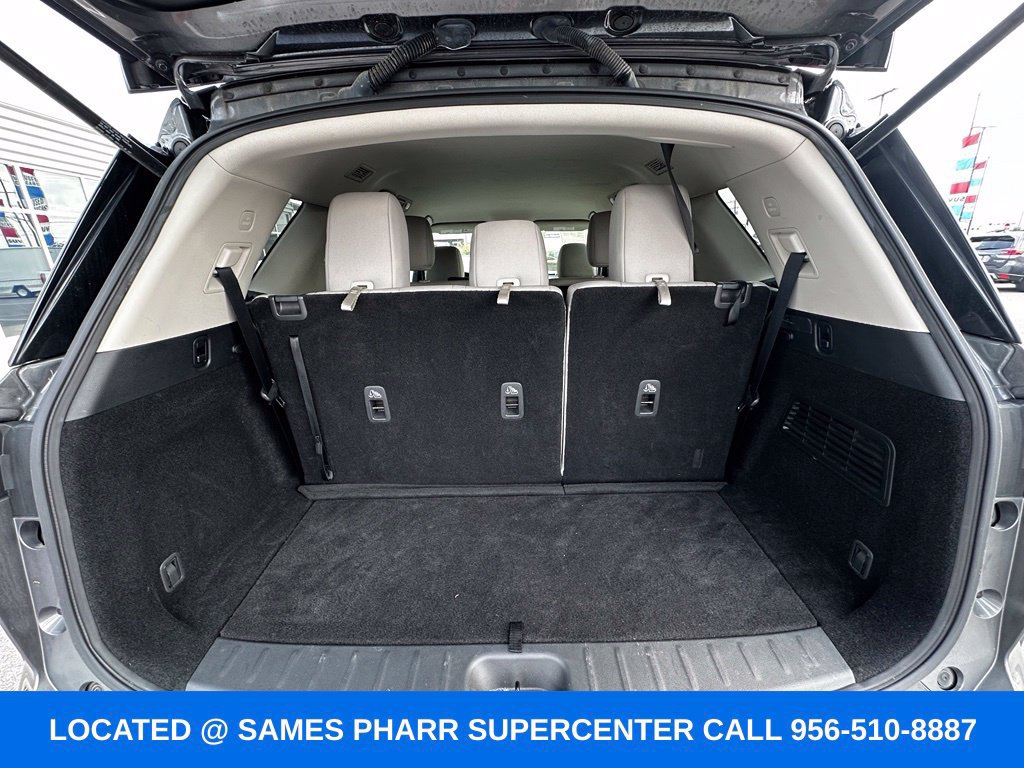Used 2024 Nissan Pathfinder SV FWD image 21