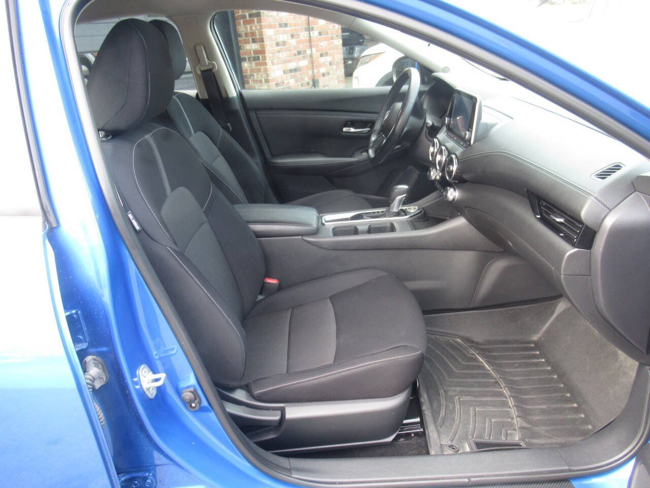 Used 2020 Nissan Sentra SV FWD image 8
