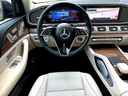 Used 2024 Mercedes-Benz GLE 350 4MATIC image 21