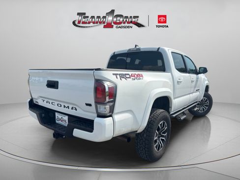 Used 2020 Toyota Tacoma TRD Sport AWD/4WD image 8