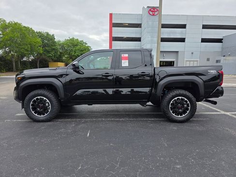 New 2026 Toyota Tacoma TRD Off-Road AWD/4WD image 8