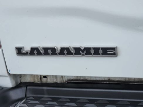 Used 2024 RAM 2500 Laramie w/ Sport Appearance Package image 23
