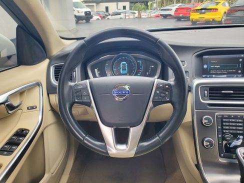 Used 2015 Volvo S60 T5 Premier image 17