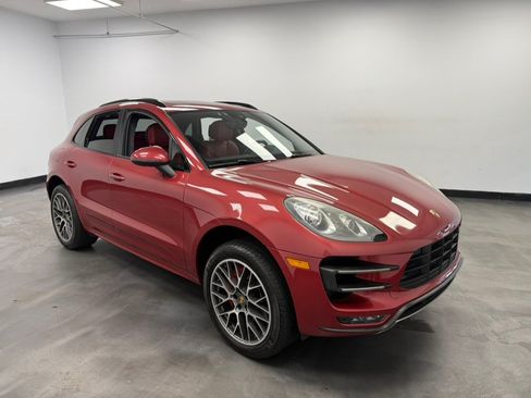 Used 2015 Porsche Macan Turbo w/ Premium Package Plus AWD/4WD image 10