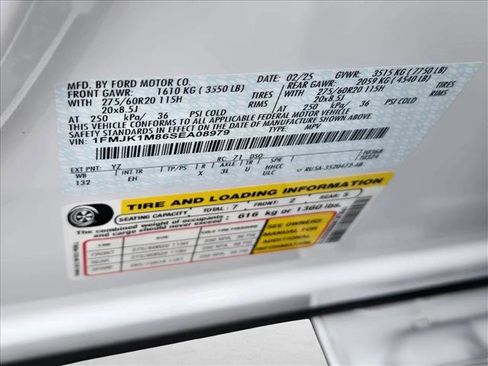 Used 2025 Ford Expedition Max Platinum image 24