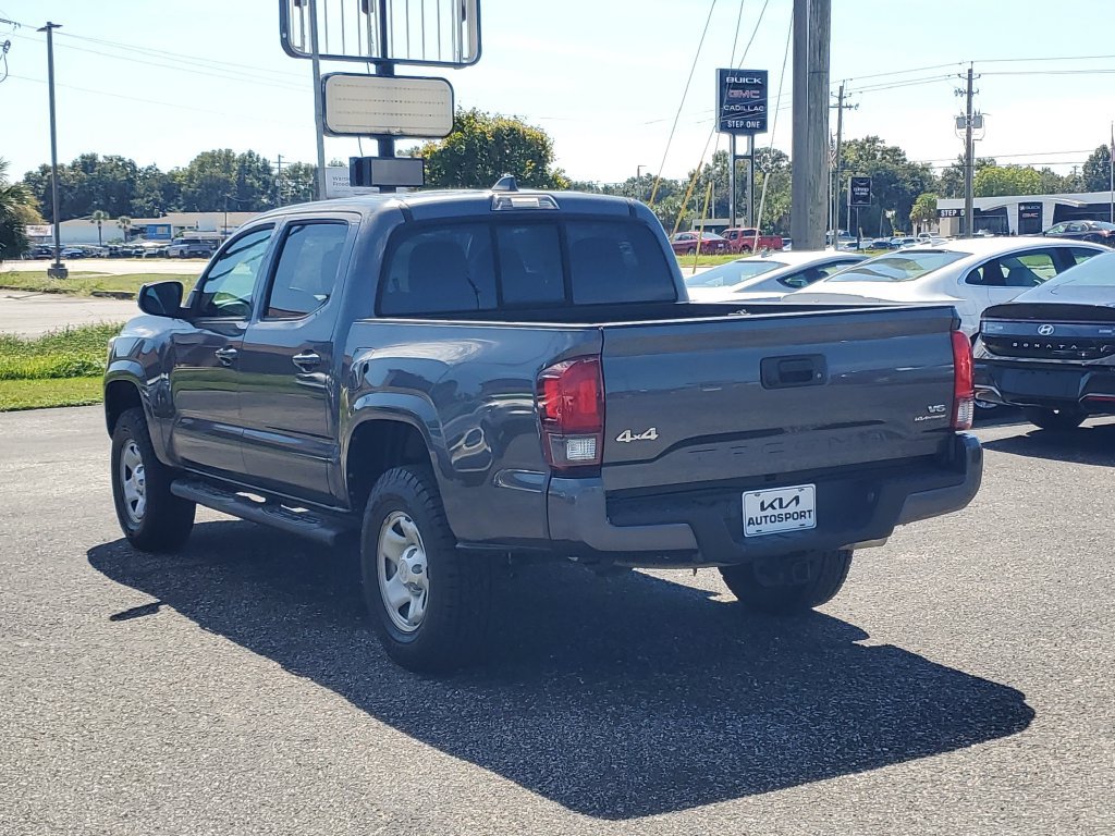 Used 2020 Toyota Tacoma SR AWD/4WD image 3