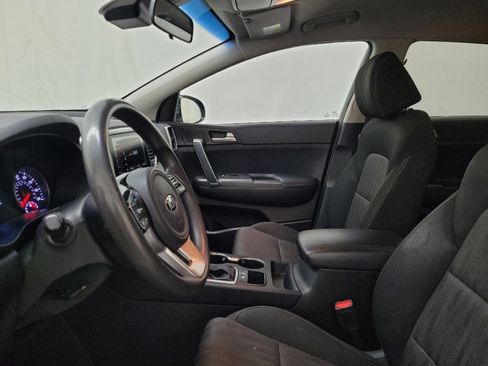Used 2020 Kia Sportage LX FWD image 17