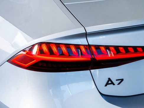 Used 2022 Audi A7 3.0T Premium Plus image 24