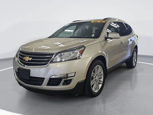 Used 2015 Chevrolet Traverse LT w/ Style and Technology Package AWD/4WD image 9