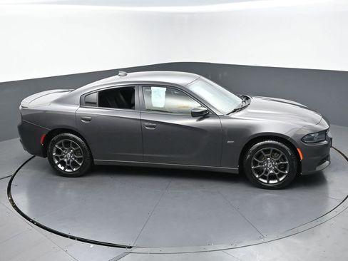 Used 2018 Dodge Charger GT image 37