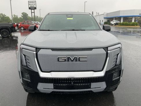 New 2025 GMC Sierra EV Denali AWD/4WD image 3