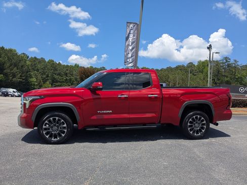 Used 2022 Toyota Tundra Limited AWD/4WD image 8