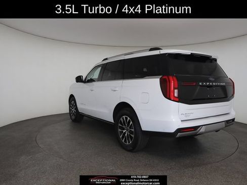 Used 2025 Ford Expedition Platinum AWD/4WD image 11
