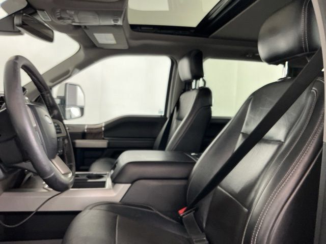 Used 2019 Ford F350 Lariat w/ Lariat Ultimate Package AWD/4WD image 15