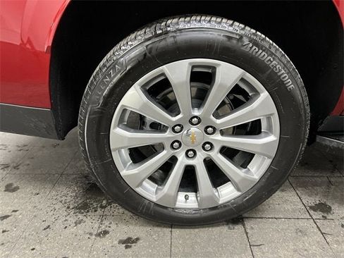 Certified 2025 Chevrolet Tahoe RST image 33