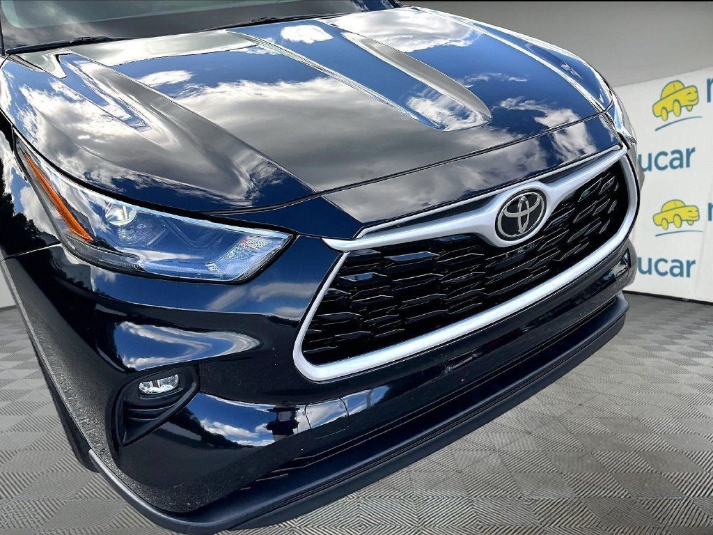 Used 2026 Toyota Highlander XLE AWD/4WD image 33
