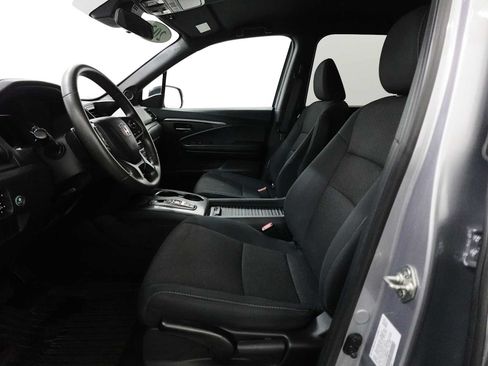 Used 2021 Honda Passport Sport image 12