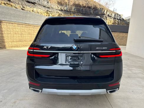 Used 2026 BMW X7 xDrive40i image 4