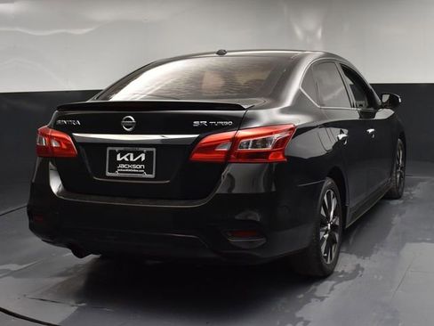 Used 2019 Nissan Sentra SR Turbo w/ Premium Package (SR Turbo) image 7