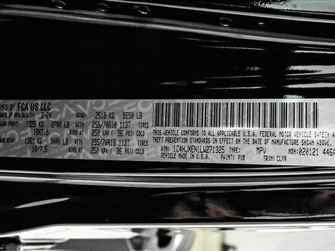 Used 2020 Jeep Wrangler Unlimited Sahara image 24