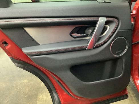 Used 2021 Land Rover Discovery Sport SE R-Dynamic image 26