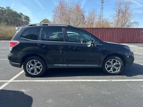 Used 2018 Subaru Forester 2.5i Touring image 4