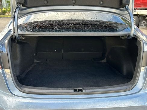 Used 2024 Toyota Corolla SE image 38