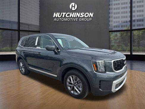 Used 2024 Kia Telluride LX image 1