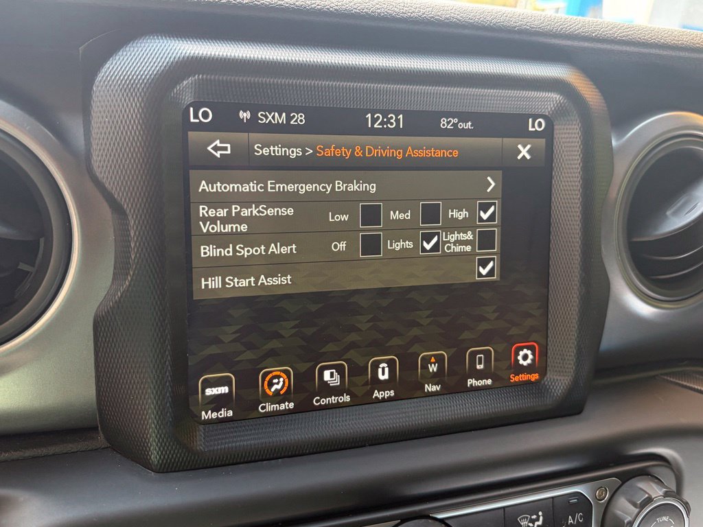 Used 2021 Jeep Wrangler Sport AWD/4WD image 24