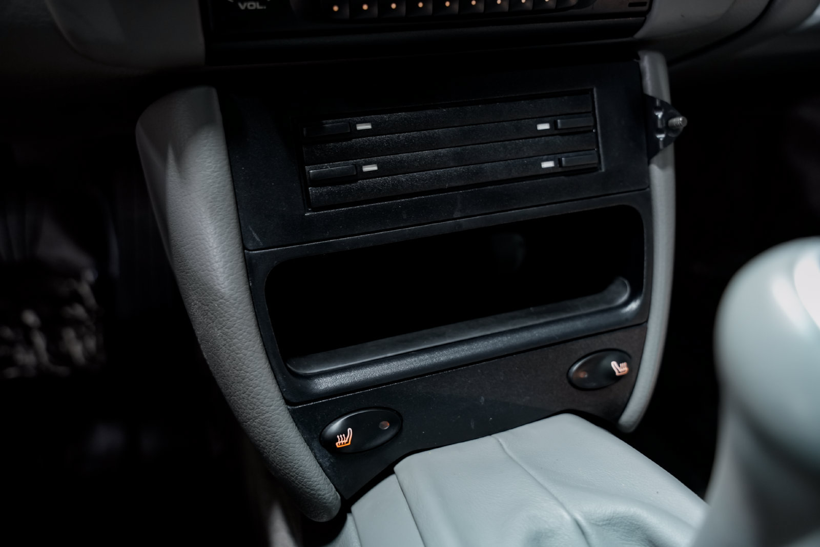 Used 2003 Porsche 911 Carrera RWD image 13