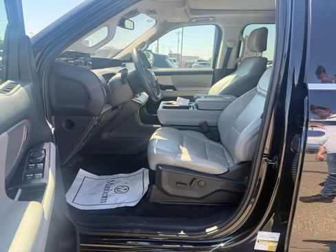 Certified 2025 Ford Expedition Max Active AWD/4WD image 14