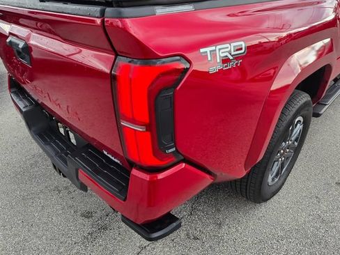 Used 2024 Toyota Tacoma TRD Sport AWD/4WD image 13