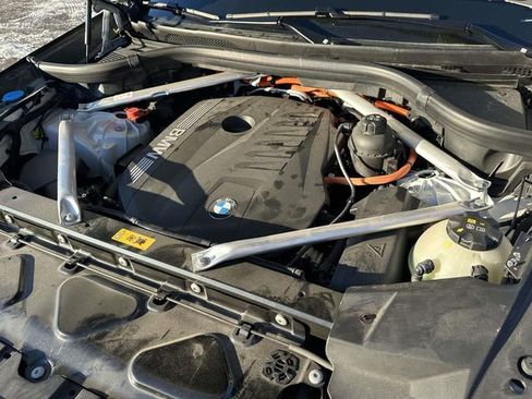 Certified 2026 BMW X5 xDrive50e w/ Executive Package image 16